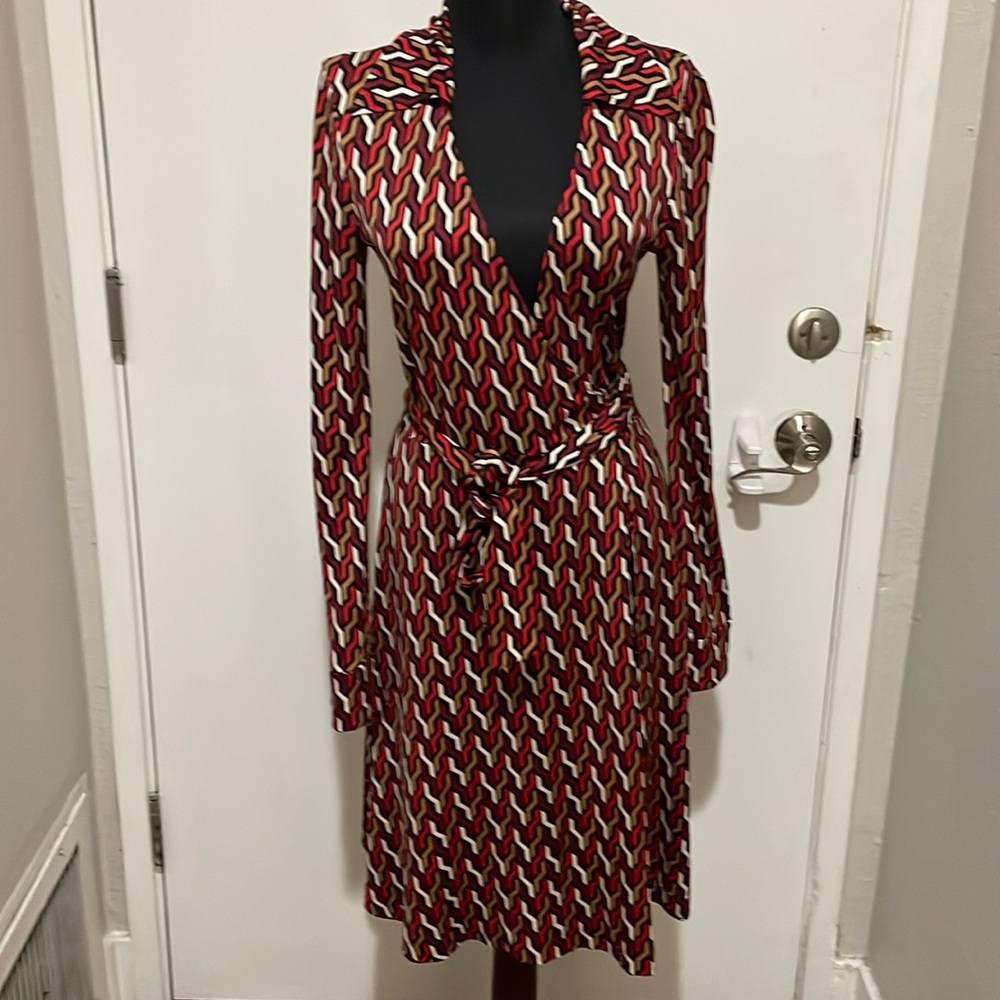 Diane Von Furstenberg Red, Black & Cream Wrap Midi Dress